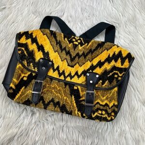 Vintage Kebek Industries Textured Horizontal Flap Backpack Punk Black Yellow